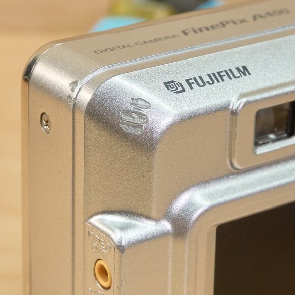 Fujifilm FinePix A400 4.1 MP Digital Camera – Tested & Working (Silver) - Picture 6 of 10